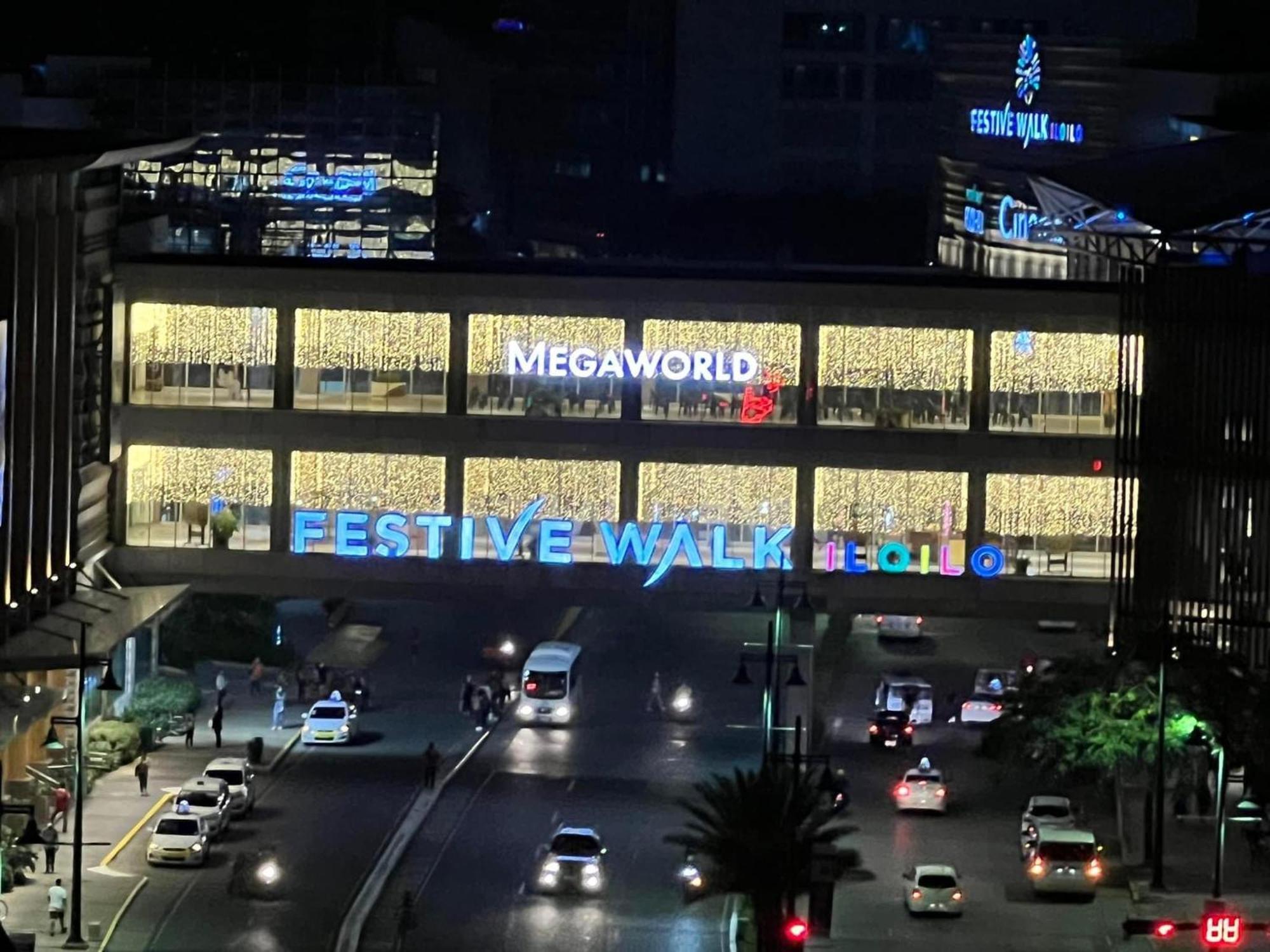 One Madison Tower 3 Deluxe Condo: Megaworld Boulevard Retreat Iloilo City Exterior photo