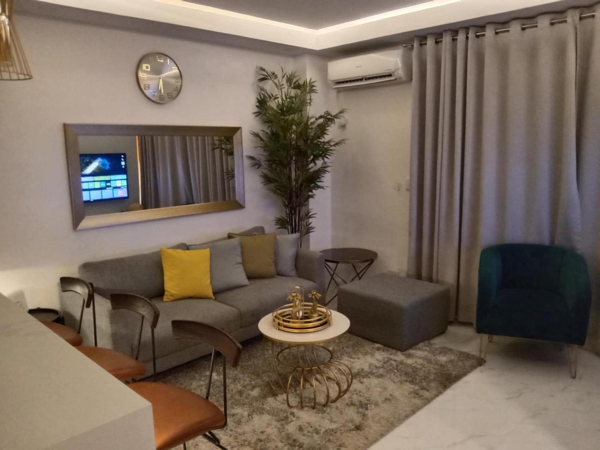 One Madison Tower 3 Deluxe Condo: Megaworld Boulevard Retreat Iloilo City Exterior photo